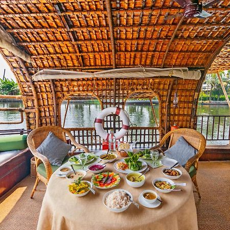 Spice Coast Cruises - Houseboat, A Cgh Earth Experience Hotel Alappuzha Екстериор снимка