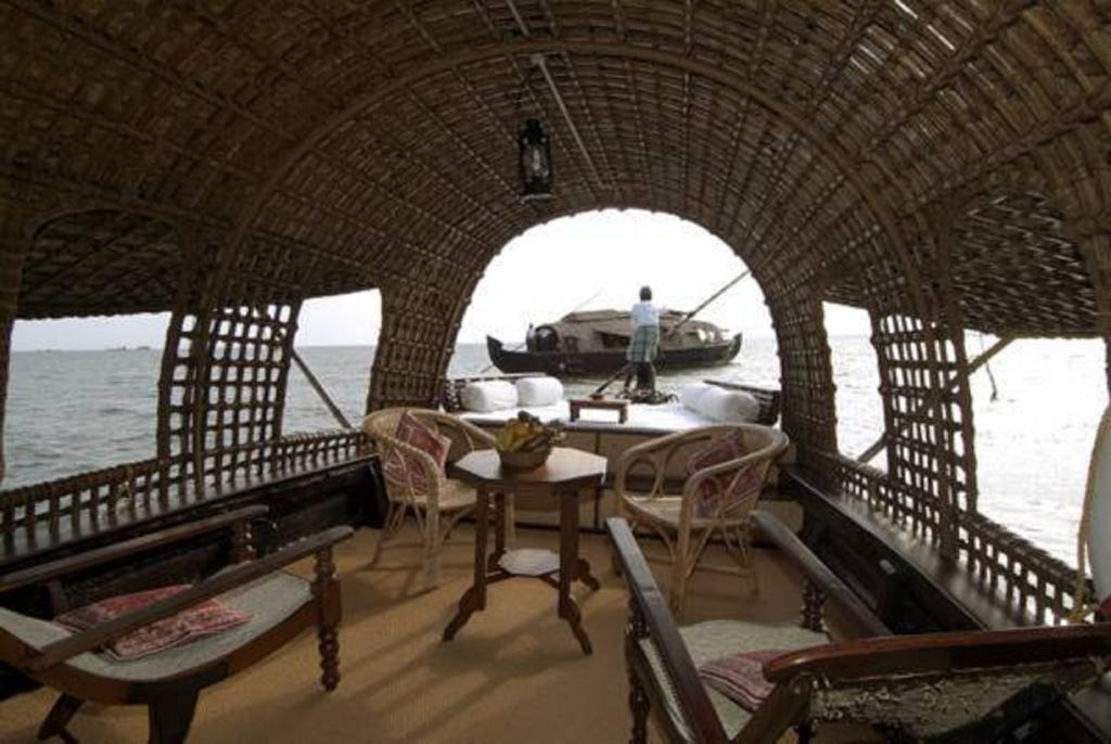 Spice Coast Cruises - Houseboat, A Cgh Earth Experience Hotel Alappuzha Екстериор снимка